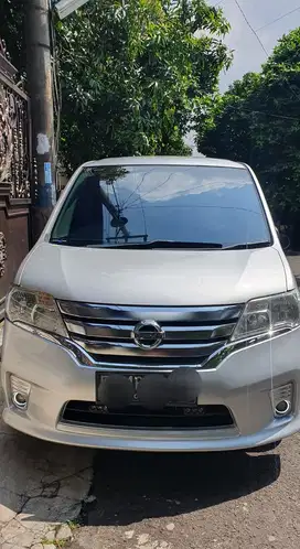Nissan Serena 2013 Bensin