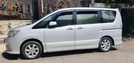 Nissan Serena 2013 Bensin