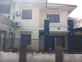 Rumah 2 Lt  di Jrobang Jangli Sblh Gombel Permai Ngesrep  Banyumanik