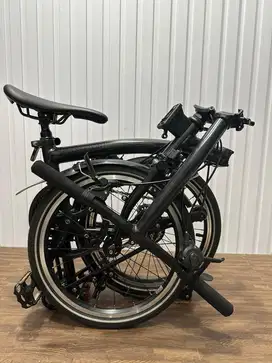 Brompton Titanium P-Line  S4L Superlight 2023 Midnight Black metalic
