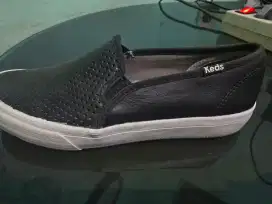 Sepatu slip on keds cewek