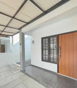 Rumah bagus dalam lingkungan klaster  di margoagung seyegan Sleman