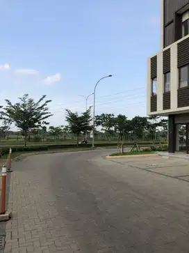 DIJUAL RUKO WEST PARK BSD 2 LANTAI KOSONGAN HARGA BAGUS
