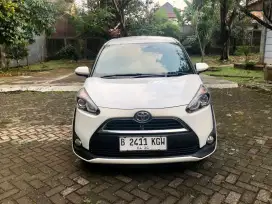 TERMURAH TOYOTA SIENTA G 1.5 AT 2017