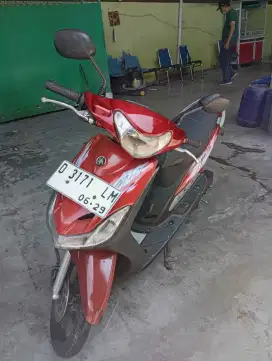 mio smile 2011 merah marun