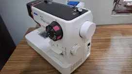 MESIN JAHIT PORTABLE JUKI