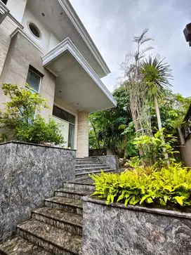 Graha Family dijual