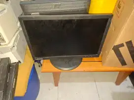 Monitor Led Lenovo 20 inch