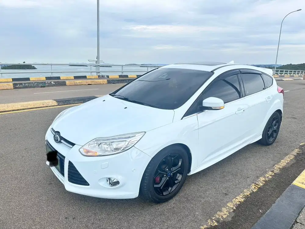 Jual Ford Focus 2014