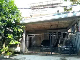 Rumah Lama di Perum Villa Melati Mas Serpong Utara Tangerang
