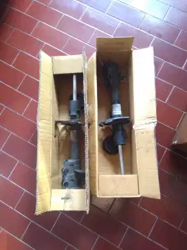 Shock breaker depan mobil new Ertiga GL th 2019