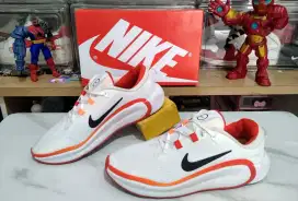 Sepatu Nike Infinity Flow size 45 Running jogging
