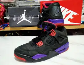 Sepatu Basket Nike Jordan Retro 4