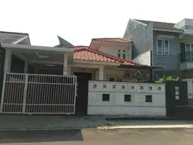 Rumah Lama di Perum BSD Kencana Loka Serpong Tangerang