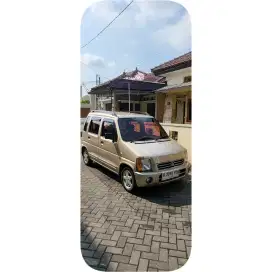 Dijual Suzuki Karimun kotak GX 1.0 th 2005 M/T  Warna Gold (Favorite)