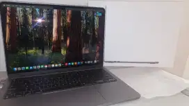 Macbook Air M2 13inch  RAM 16GB/ SSD 256GB