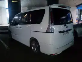 Nissan Serena 2013 Bensin