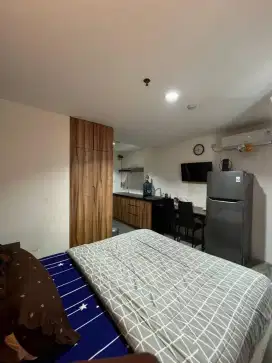 Menyewakan apartemen harian green Pramuka city jakarta pusat murah