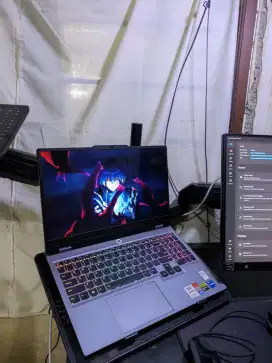 Lenovo LOQ 15IRX9 Core i5-13450HX RAM 16GB 512GB SSD RTX 4050