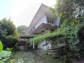 Rumah Lama di Jl Bangka IX Mampang Prapatan Jaksel