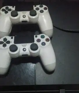 Ps 4 kelengkapan stik 2