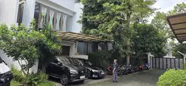Rumah Lama di Town House Kemang Seka Bangka Jaksel