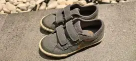 Preloved Original LeCoq Sportif Saint Gaétan Shoe sepatu Anak 29