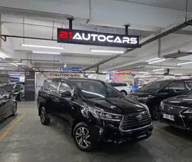 TOYOTA KIJANG INNOVA 2.0 V AT LUXURY 2022 BATIK EDITION BY IWAN TIRTA