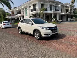 HONDA HRV E CVT 2016 // BISA DP 15 JT SAJA