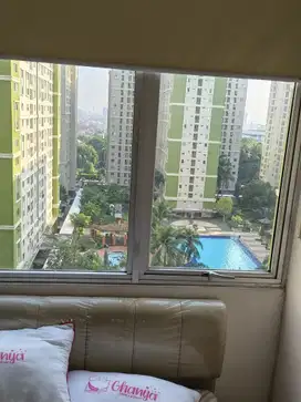 DISEWAKAN APARTEMEN 2 BR GREEN PALACE KALIBATA CITY VIEW PREMIUM