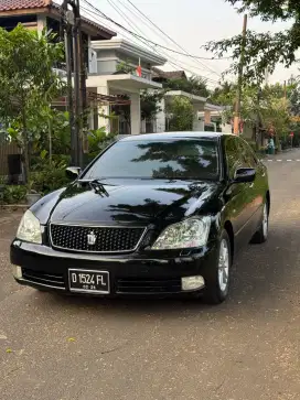 Jual Cash Toyota Crown 3.0 AT ROYAL SALOON 2005