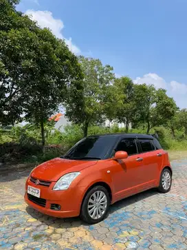 SUZUKI SWIFT 2006 ISTIMEWA