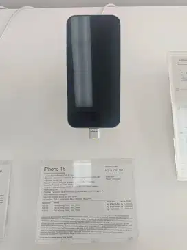 Kredit HP iphone 15 dengan home credit promo bunga 0%