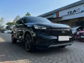 MULUS KM CUMA 9RB!! HONDA NEW HRV 1.5 E CVT MATIC 2023 HITAM