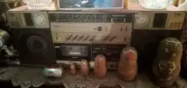 Radio Tape merk tens jadul