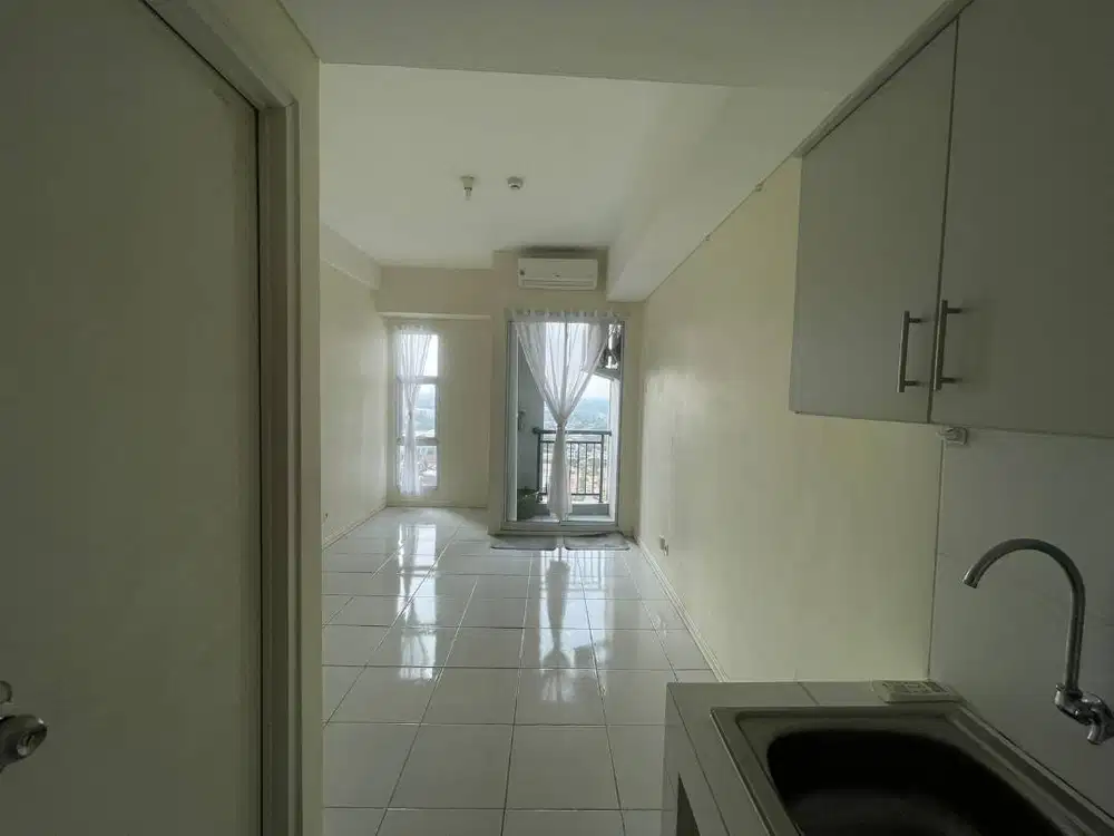 JUAL Apartemen Akasa BSD studio (BONUS: AC, Kitchen set, SHM)