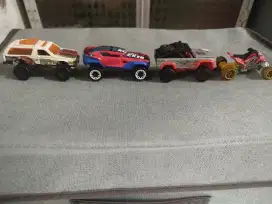 4 Pcs Hotwheels
