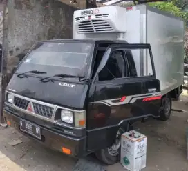 Bok pendingin Fiberglass