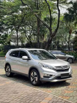 (LOW KM) Honda CRV 2.4 Prestige AT 2015 (Pajak Panjang)