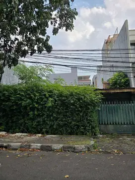 Dijual Rumah tua di Tomang, Jakarta Barat