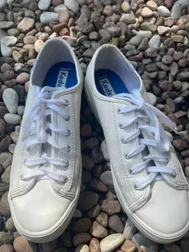 Sepatu Keds size 40 preloved