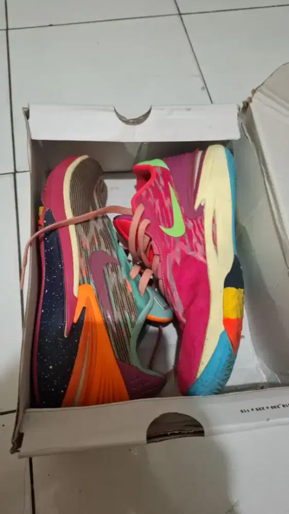 SEPATU BASKET GT CUT 2