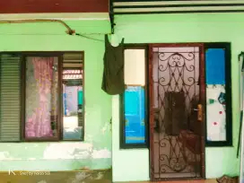 Rumah Simprug diporis lokasi bagus