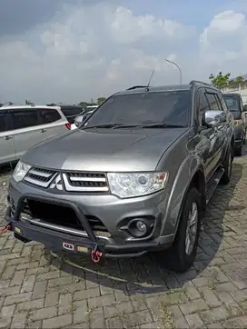 MITSUBISHI PAJERO SPORT EXCEED SOLAR BUKAN BENSIN 2014 MODEL 2015
