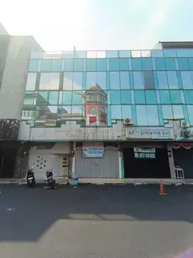 Ruko komersil di Komp Ruko Golden Plaza Fatmawati Jaksel