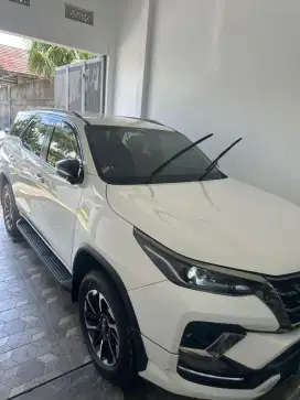 Fortuner tahun 2021 vrz 4x2 diesel