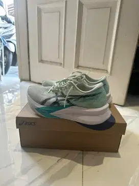 Asics magic speed 4