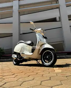 JUAL MURAH VESPA SPRINT 150 iGET ABS FACELIFT 2019 MULUS