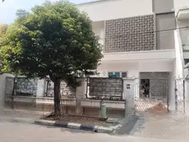 Rumah 2lt di Puri Indah Kembangan, Hanya 6 Menit ke Tol Kebon Jeruk