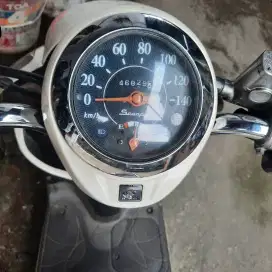 Dijual Motor Scoopy 2013